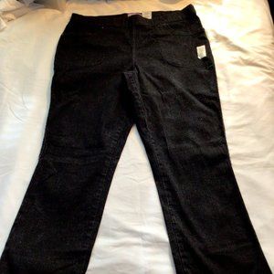 Real Size-  Pull On Black Jeans  Size Large (12-14)